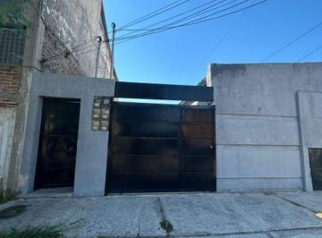 PH de 3 ambientes, Avellaneda · PH 3 Ambientes en Wilde