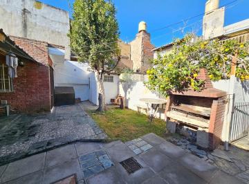Casa · 79m² · 4 Ambientes · Venta PH 4 Ambientes con Patio y Parrilla V Bosch