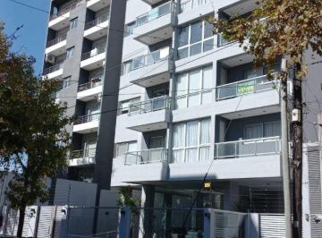 Departamento de 2 ambientes, Quilmes · Confortable Dpto 2 Ambientes Excte. Zona.