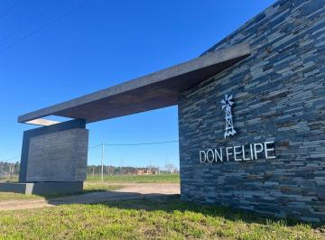 Terreno · 2461m² · Venta Lote 2461 m² en Lobos Barrio Don Felipe