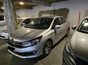 Garage · 12m² · Cochera en Venta en Villa Ballester (Centro)