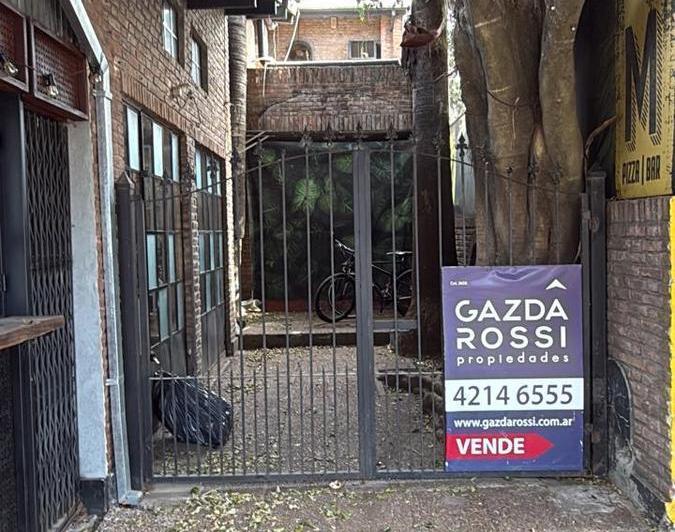 Local comercial · 300m²