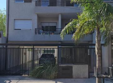 Departamento · 75m² · 3 Ambientes · 1 Cochera · Hermoso y Amplio Depto. 3 Ambientes con Cochera - Olivos - Vte. López