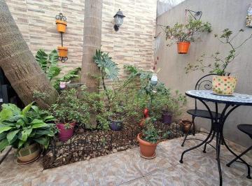 PH · 75m² · 3 Ambientes · 1 Cochera · Se Vende PH 3 Ambientes Apto Crédito Coch Quilmes