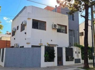 Casa · 95m² · 4 Ambientes · Casa Dúplex en Venta en Beccar, San Isidro, G. B. a. Zona Norte