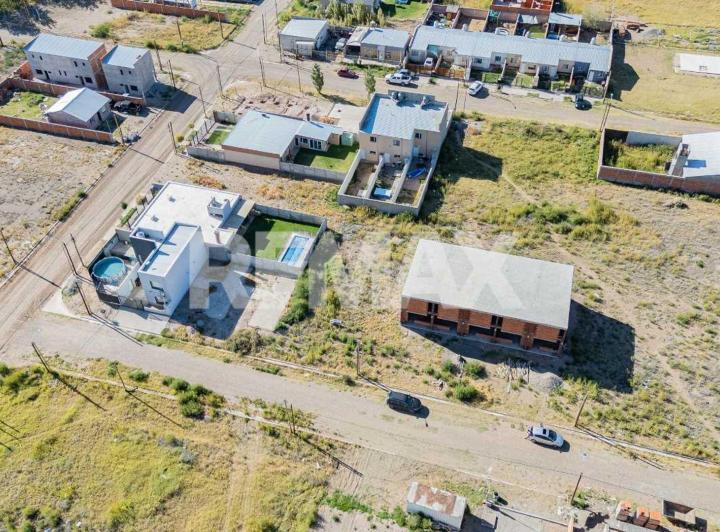 Terreno · 405m²