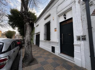 Casa · 164m² · 4 Ambientes · 1 Cochera · Casa 4 Amb con Jardin en Lote Propio