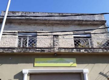 PH de 4 ambientes, Avellaneda · Departamento en Planta Alta 4 Ambientes en Sarandí