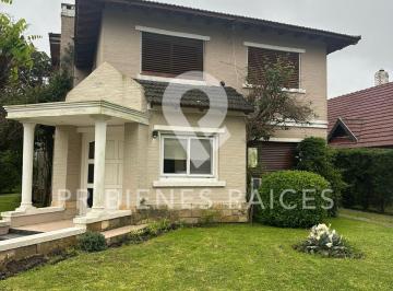 Casa · 200m² · 5 Ambientes · 2 Cocheras · Casa - El Sosiego