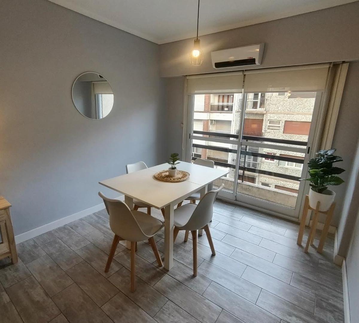 Departamento monoambiente con balcon al frente