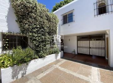 Casa · 151m² · 6 Ambientes · 1 Cochera · Casa en Venta en La Horqueta, San Isidro, G. B. a. Zona Norte
