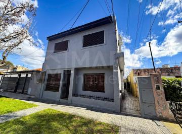 MAI-MAI-1193_2 · Casa 4 Ambientes. | Maquinista Carregal Al 2200