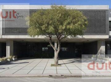 Casa · 180m² · 8 Ambientes · 2 Cocheras · Duplex Premium en Docta!