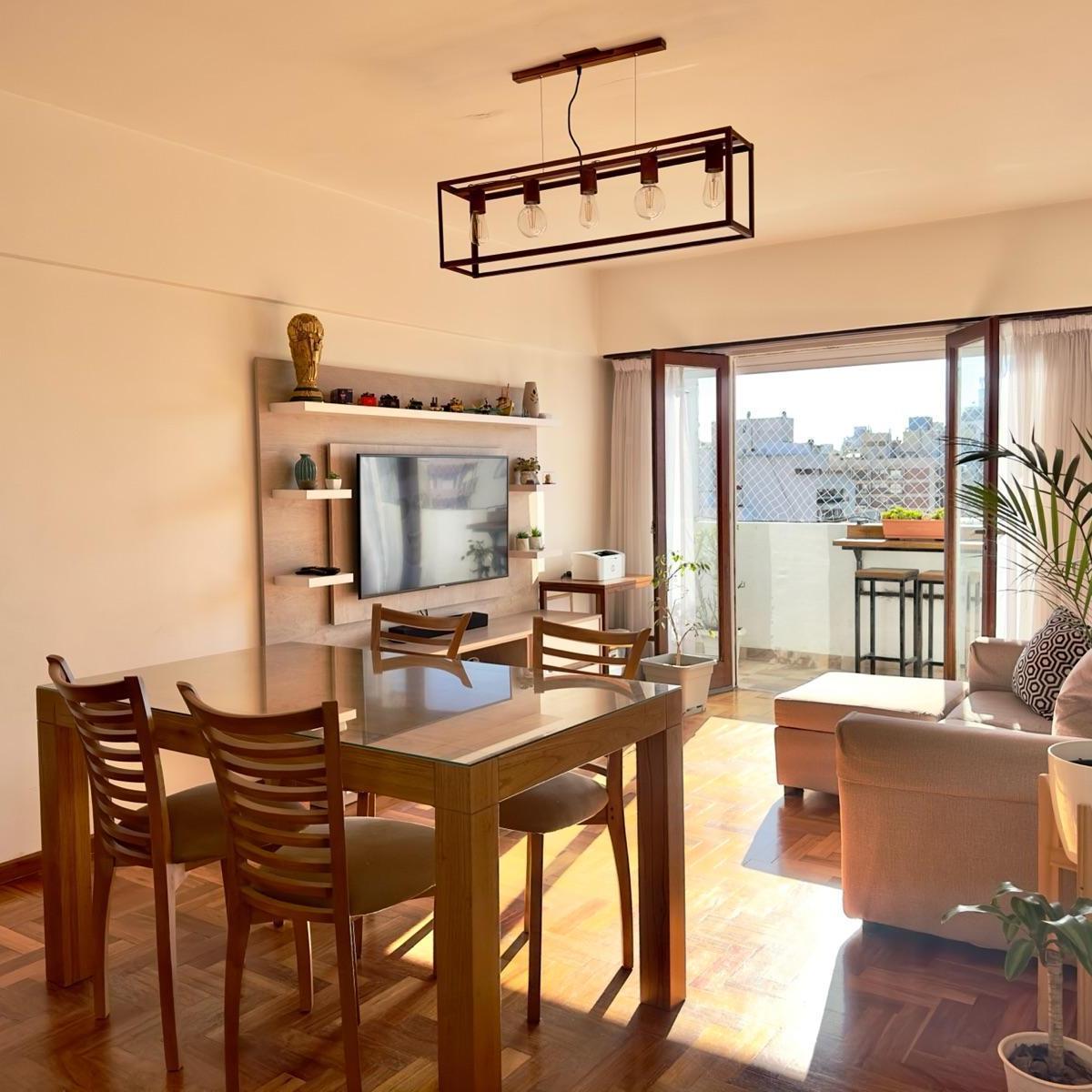 Se vende hermoso Departamento 3 ambientes en muy buena ubicación