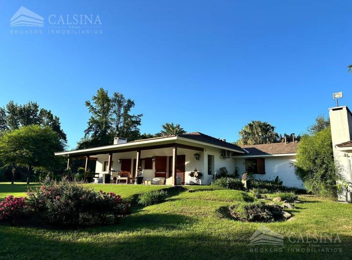 Terreno · 520m² · 3 Dormitorios · 2 Cocheras