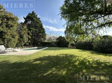 Casa · 260m² · 7 Ambientes · 1 Cochera · Muy Linda Casa en Alquiler de Verano en Laguna del Sol, Bancalari