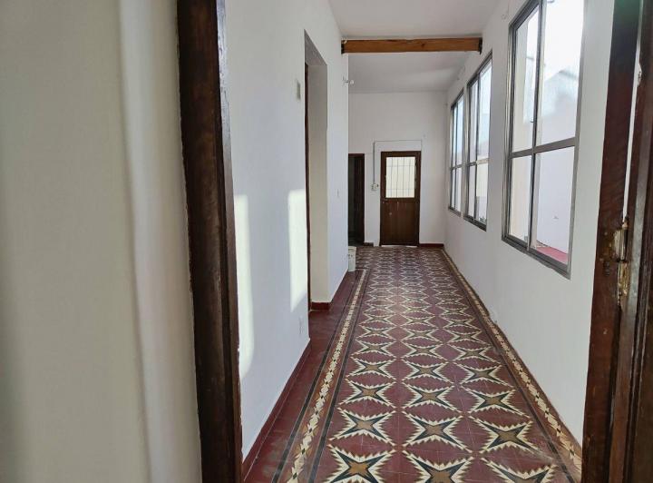 Casa · 90m² · 5 Ambientes