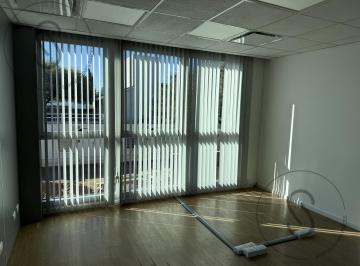 Oficina comercial · 50m² · 3 Ambientes · 1 Cochera · Venta! Oficina en Villa Belgrano