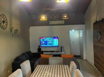 Casa de 4 ambientes, Ituzaingó · Chalet Sobre Lote de 576 m² con 3 Dorm.