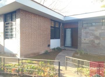 Oficina comercial · 100m² · 4 Ambientes · Oficina en Chacras de Coria
