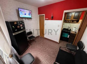 PH · 23m² · 2 Ambientes · PH 2 Ambientes en Zona Chauvín – Oportunidad