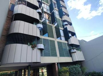Departamento · 65m² · 3 Ambientes · Departamento Frente a Estacion de Banfield Oeste