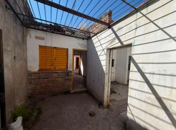 PH de 5 ambientes, Córdoba · Vendo PH a Refaccionar. Libertad 337. 91 m²