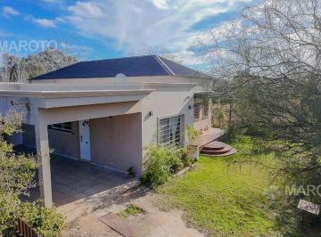 Casa · 150m² · 4 Ambientes · 2 Cocheras · Casa en Venta en Barrio La Pista - Maschwitz - Maroto Propiedades