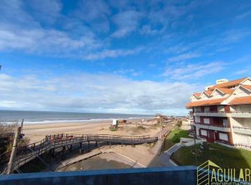Departamento de 2 ambientes, Villa Gesell · Departamento con Terraza en Venta de 1 Dormitorio Frente Al Mar Villa Gesell