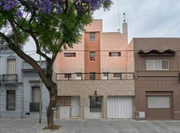 Edificio · 261m² · 1 Cochera · Oportunidad Inversor Edificio 6 Unidades Alberdi