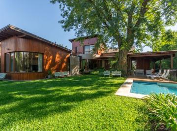 Casa · 469m² · 8 Ambientes · 3 Cocheras · Casa en Venta y Alquiler en Barrio Los Miradores I San Isidro