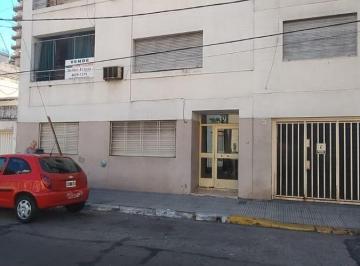 Departamento de 1 ambiente, La Matanza · Departamento de 23 m² en Alquiler en Ramos Mejía