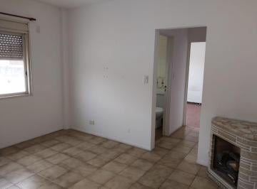 Departamento · 40m² · 2 Ambientes · Departamento 2 Amb Contrafrente 1er Piso por Escalera