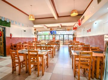 Local comercial · 189m² · 1 Ambiente · Venta Gran Local/ PH en Liniers - Ideal Gastronomia
