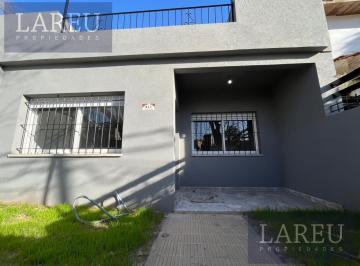 Casa · 183m² · 4 Ambientes · 2 Cocheras · Casa en Villa Morra II