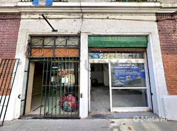 Local comercial · 45m² · Alquiler Local Comercial en Flores 45 m²