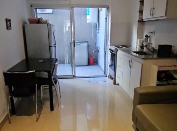PH de 2 ambientes, Villa Urquiza · Dueño Alquila Hermoso PH Sin Expensas Planta Baja y Patio (Frente Al Parque)