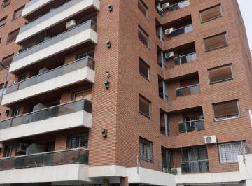 Departamento · 62m² · 2 Dormitorios · Departamento en Calle Entre Rios Al 500 Piso 4 2 Dorm.