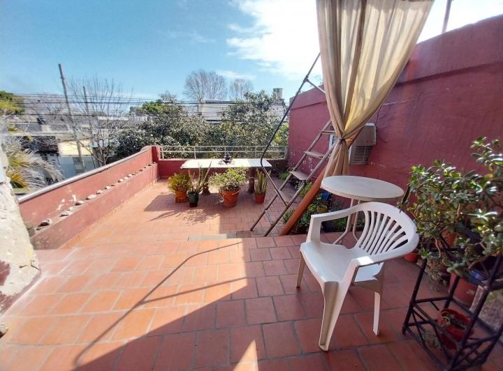Casa · 170m² · 6 Ambientes · 2 Cocheras