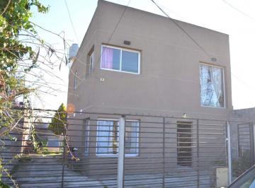 Casa · 115m² · 4 Ambientes · 2 Cocheras · Casa en Venta Tristan Suarez