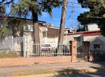 Casa de 4 ambientes, Villa Carlos Paz · Chalet en Venta Costanera Villa Carlos Paz
