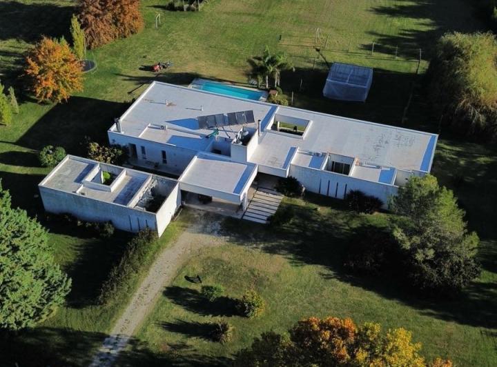 Casa · 386m²