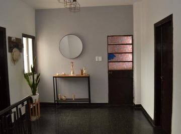 PH · 90m² · 3 Ambientes · Alquiler PH 3 Amb Munro Balcon Terraza