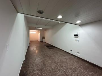 Local comercial · 49m² · Locales - a La Calle - Villa Urquiza, Capital Federal