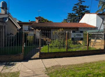 Casa de 5 ambientes, Morón · Casa 5 Ambientes con 4 Dorm., Fondo y Galpón – Haedo