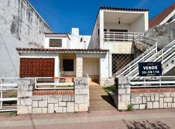 PH de 5 ambientes, Córdoba · Venta de PH en Planta Baja - Alto Alberdi