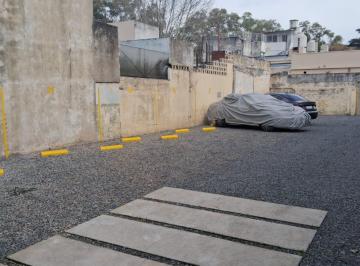 Garage · Cochera en Santos Lugares