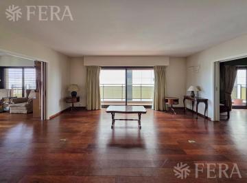 Departamento · 251m² · 5 Ambientes · Venta Semipiso 5 Ambientes con Balcón y Cochera en Retiro