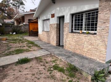 Casa de 4 ambientes, Villa Carlos Paz · Casa en Venta 2 Dorm. - Villa Carlos Paz