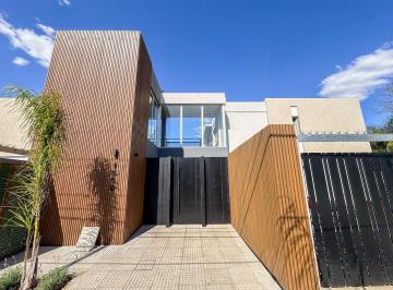 PH · 50m² · 3 Ambientes · Departamento PH en Alquiler Castelar - 3 Ambientes en Condominio Cerrado